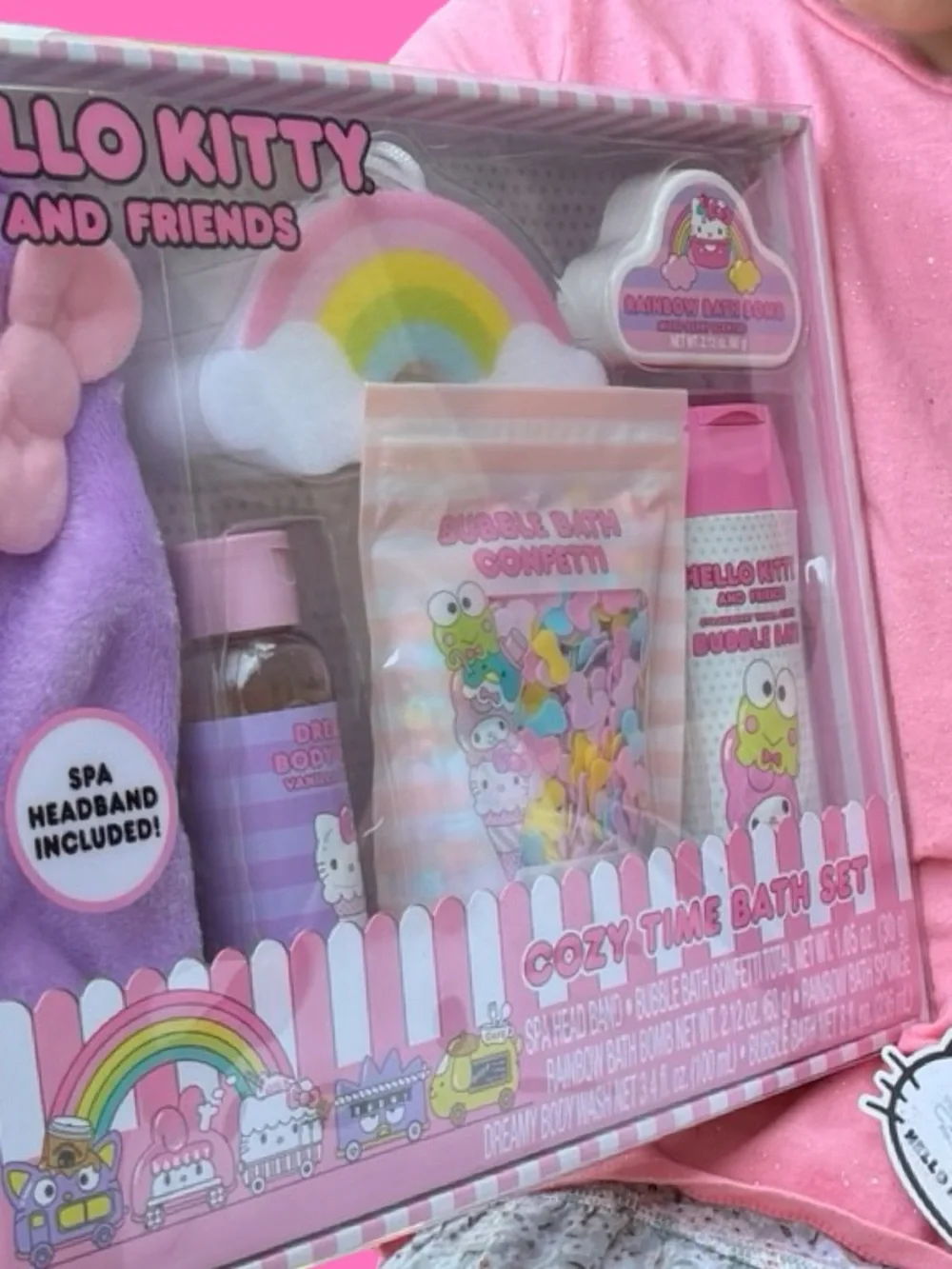 Hello Kitty set items